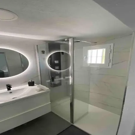 Pass The Keys Modern With Excellent Location *